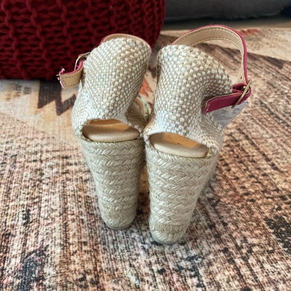 Desigual Wedge Sandals - Picture 4 of 8